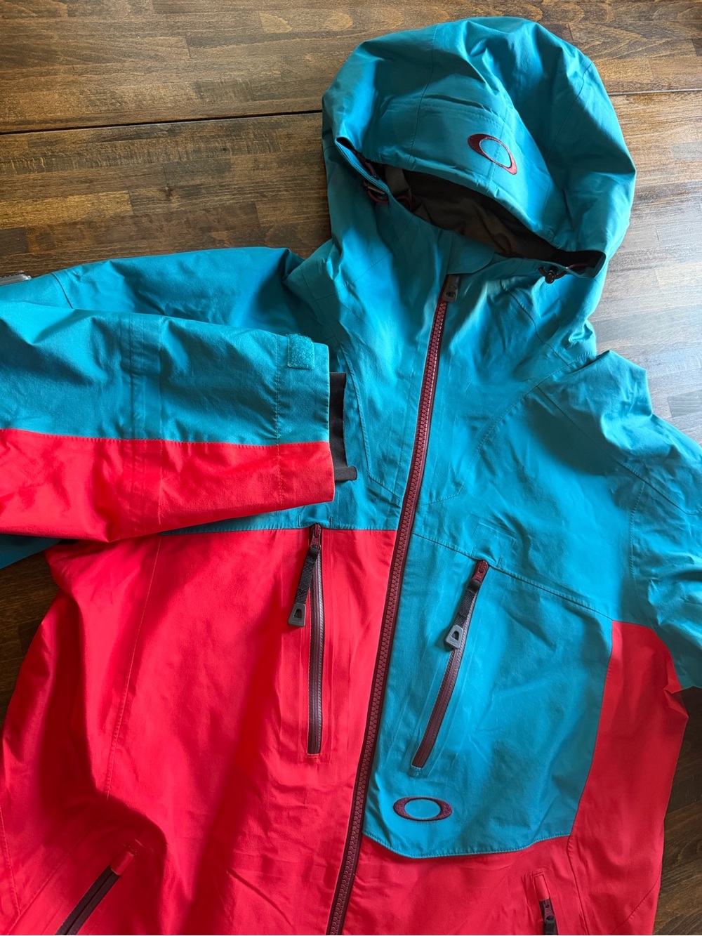 Vintage 2013 Oakley Unification Pro GoreTex Jacket Snowboard Ski Shell Men Small